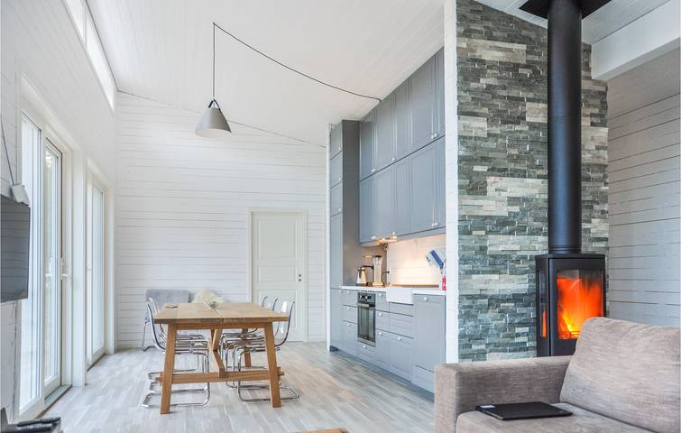Feriehus for 4 personer med terrasse in Sognefjorden