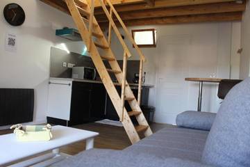Gîte pour 4 personnes, avec vue dans Lonrai