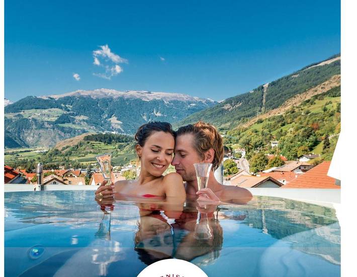 Hotel für 2 Personen, mit Terrasse und Whirlpool sowie Garten und Pool
