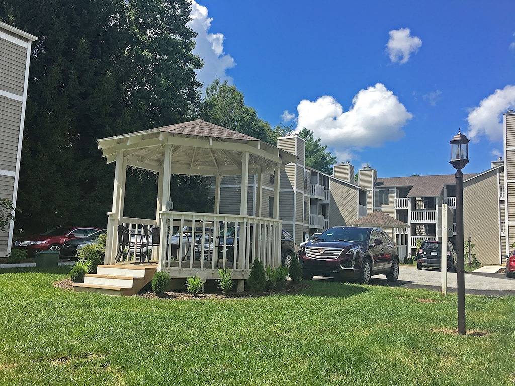 Ganze Wohnung, Neu! Downtown Blowing Rock Condo - 1. Stock - 2Bed 2Bath in Blue Ridge Parkway, Blowing Rock