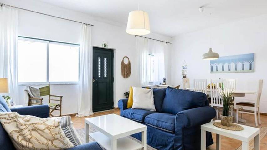 Casa de férias para 5 pessoas, com terraço em Praia do Burgau