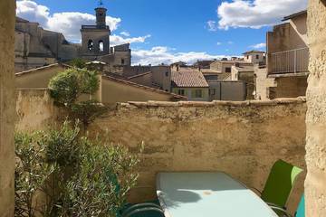 Gîte pour 4 personnes, avec terrasse dans Place aux Herbes