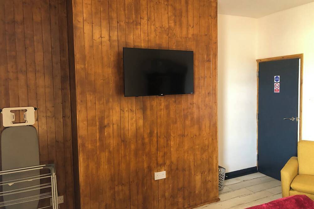 Entire apartment, Stylish Flat in Chesterfield Peak District in Chesterfield, Derbyshire