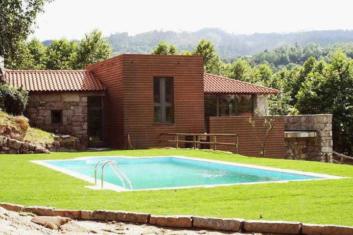 Gîte pour 6 personnes, avec balcon et jardin, animaux acceptés