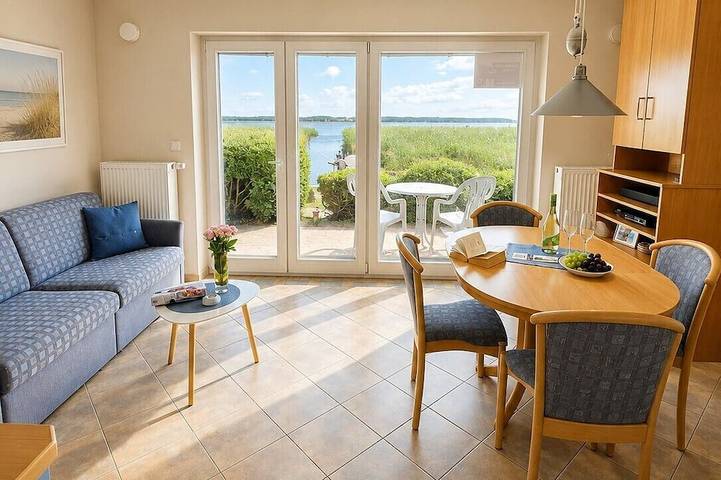 Ferienhaus für 4 Personen, mit Terrasse und Garten in Neeberg
