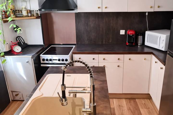 Apartamento entero, Apartamento « Le Refuge Des Chauffeurs » con Wi-Fi in Romans-sur-Isère, Región de Valence