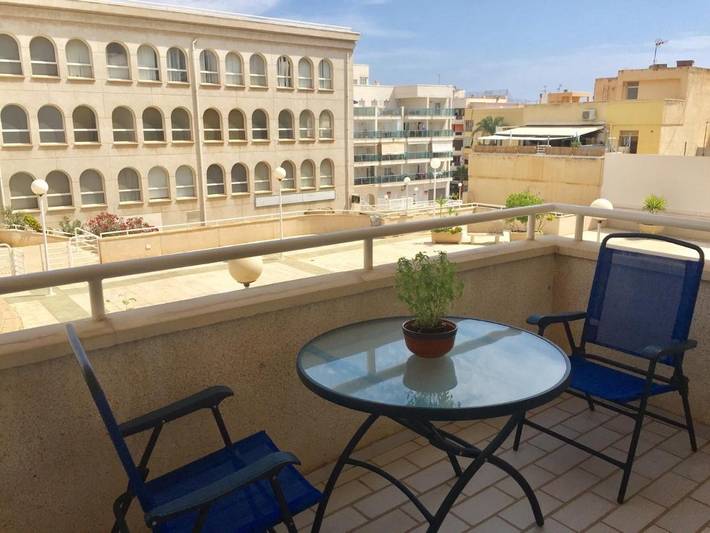 Gîte pour 4 personnes, avec vue ainsi que piscine et terrasse à Garrucha - 3