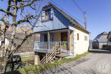 Gîte pour 5 personnes, avec jardin à Sireix