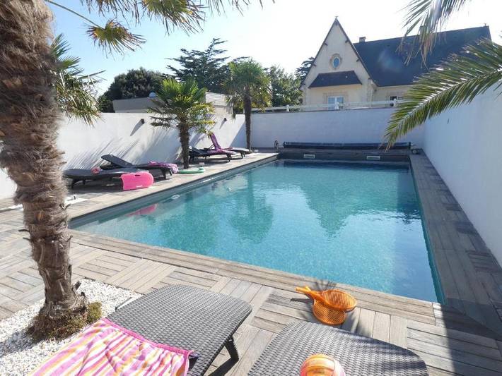 Gîte pour 7 personnes, avec piscine et jardin ainsi que jacuzzi et balcon dans Omaha Beach - 2