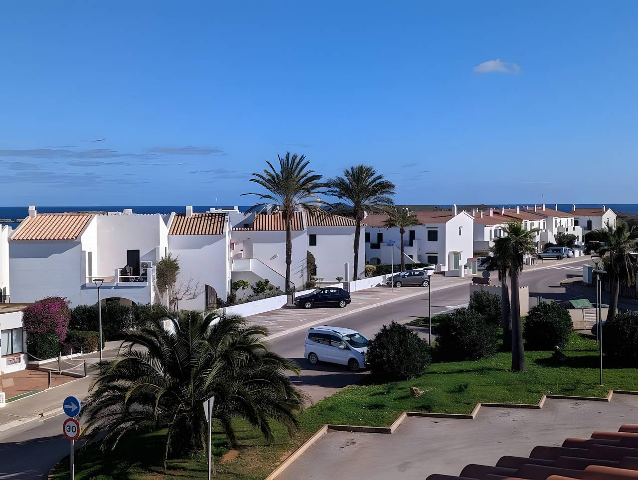 Appartement entier, Appartement 'Bella Brisa' avec vue sur la montagne, Wi-Fi et climatisation in Port d'Addaia, Es Mercadal