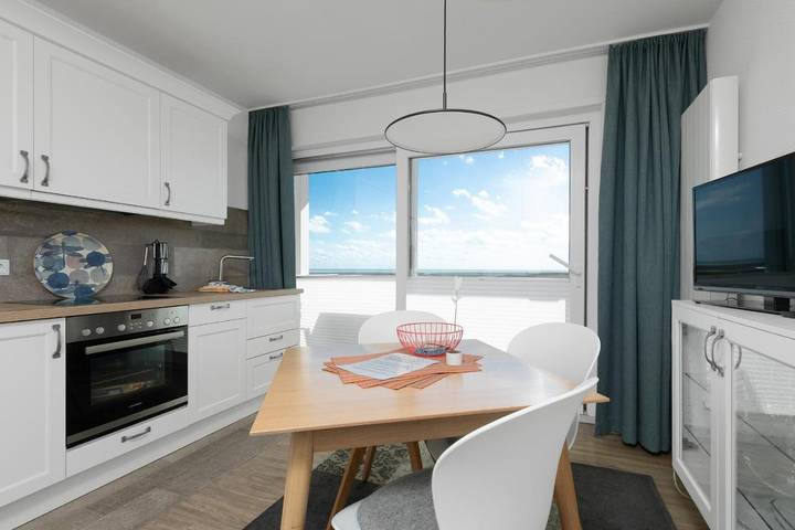 Ferienwohnung mit Meerblick für 2 Personen, mit Balkon und Garten sowie Sauna