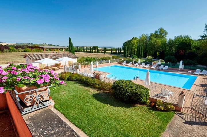 Ferienwohnung für 5 Personen, mit Pool und Garten sowie Balkon, mit Haustier - 1