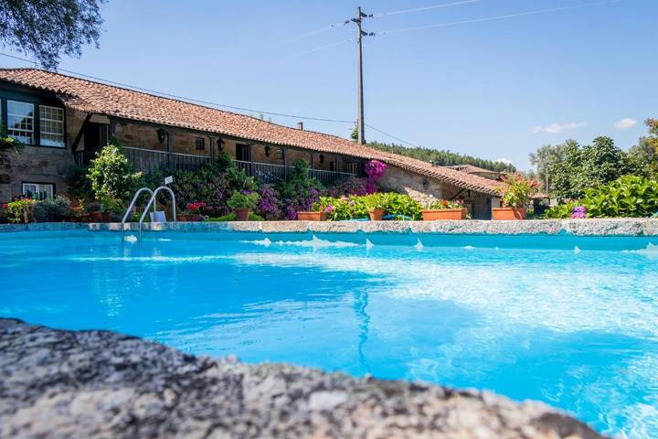 Casa rural para 2 personas, con Terraza además de Jardín y Piscina en Póvoa de Lanhoso - 4