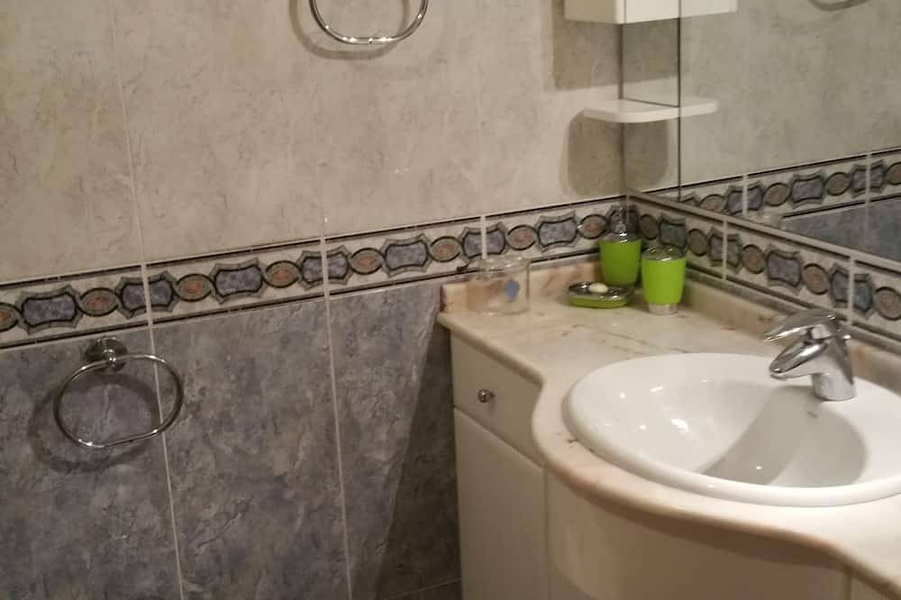 Appartement entier, T1 en copropriété privée pour les vacances in Marinhas, Esposende