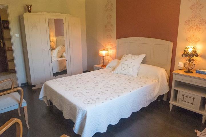 Location de vacances pour 7 personnes, avec balcon et jardin, animaux acceptés à Talairan - 4