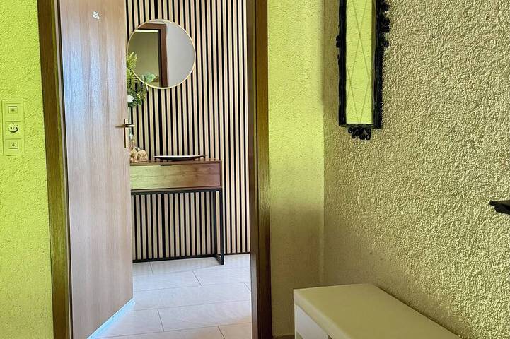 Ferienwohnung für 2 Personen, mit Balkon und Garten in Häusern - 4