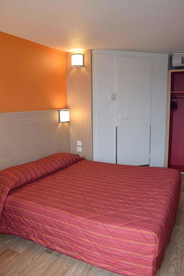 Hôtel pour 3 personnes, avec terrasse et vue à Villers-Saint-Paul