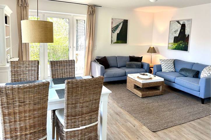 Ganze Wohnung, FeWo im 1. Og "Am Kurpark" in Dahme, Ostholstein