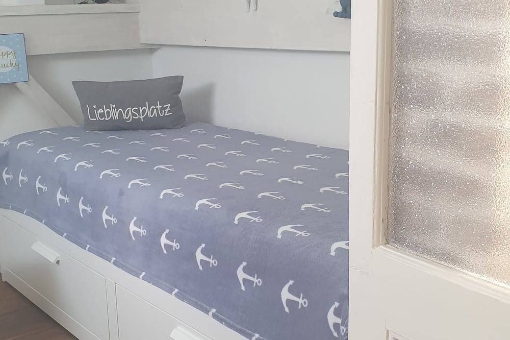 Stilvolle  Ferienwohnung  nahe  Ostsee in Schwedeneck, Rendsburg-Eckernförde