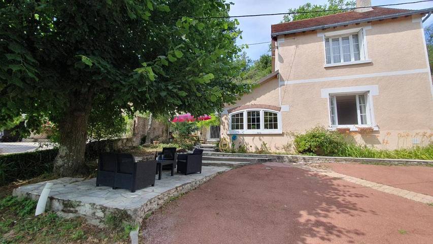 Location de vacances pour 4 personnes, avec jardin à Civray-de-Touraine