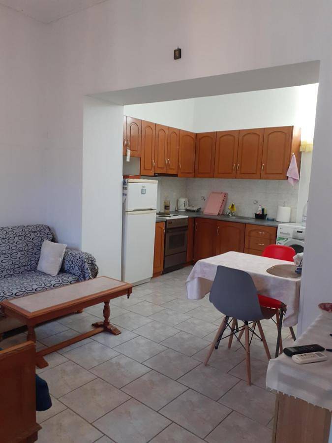 Last minute apartment voor 2 personen, met uitzicht en tuin in Lesbos