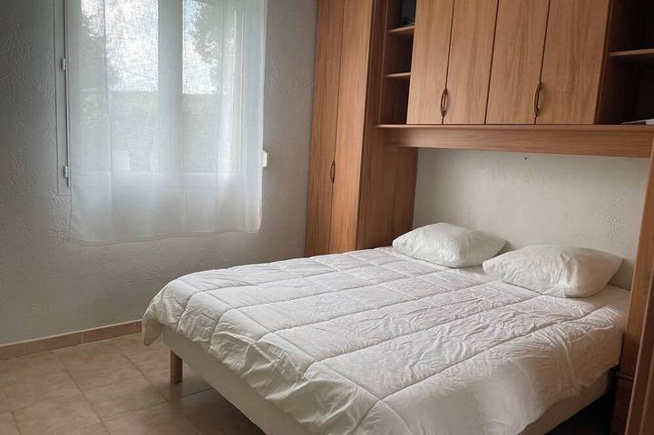 Location de vacances pour 10 personnes, avec jardin à Collias - 2