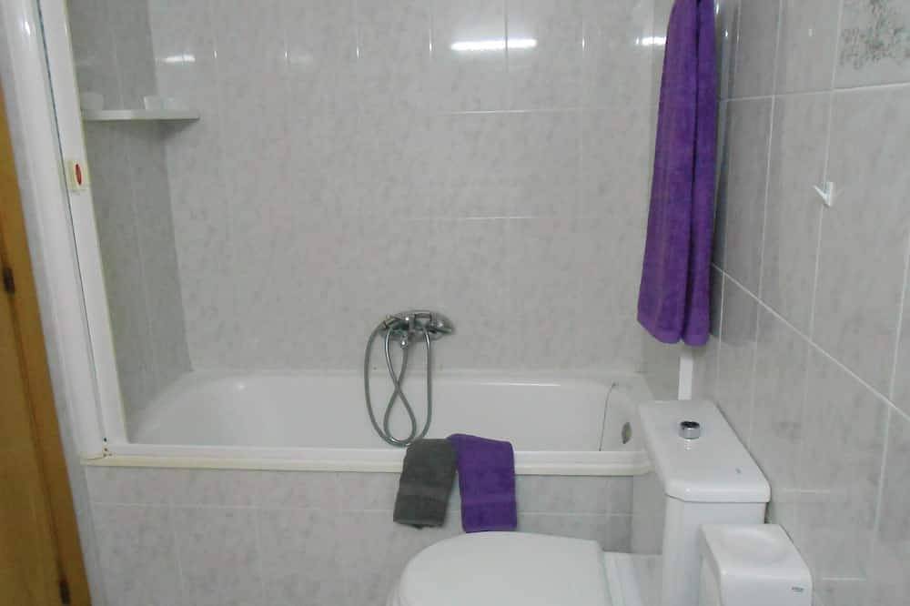 Entire apartment, 1 bedroom nice apartment in Blanes in Els Pins Blanes, Blanes
