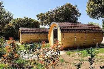 Camping für 6 Personen in Violès, Provence, Bild 1