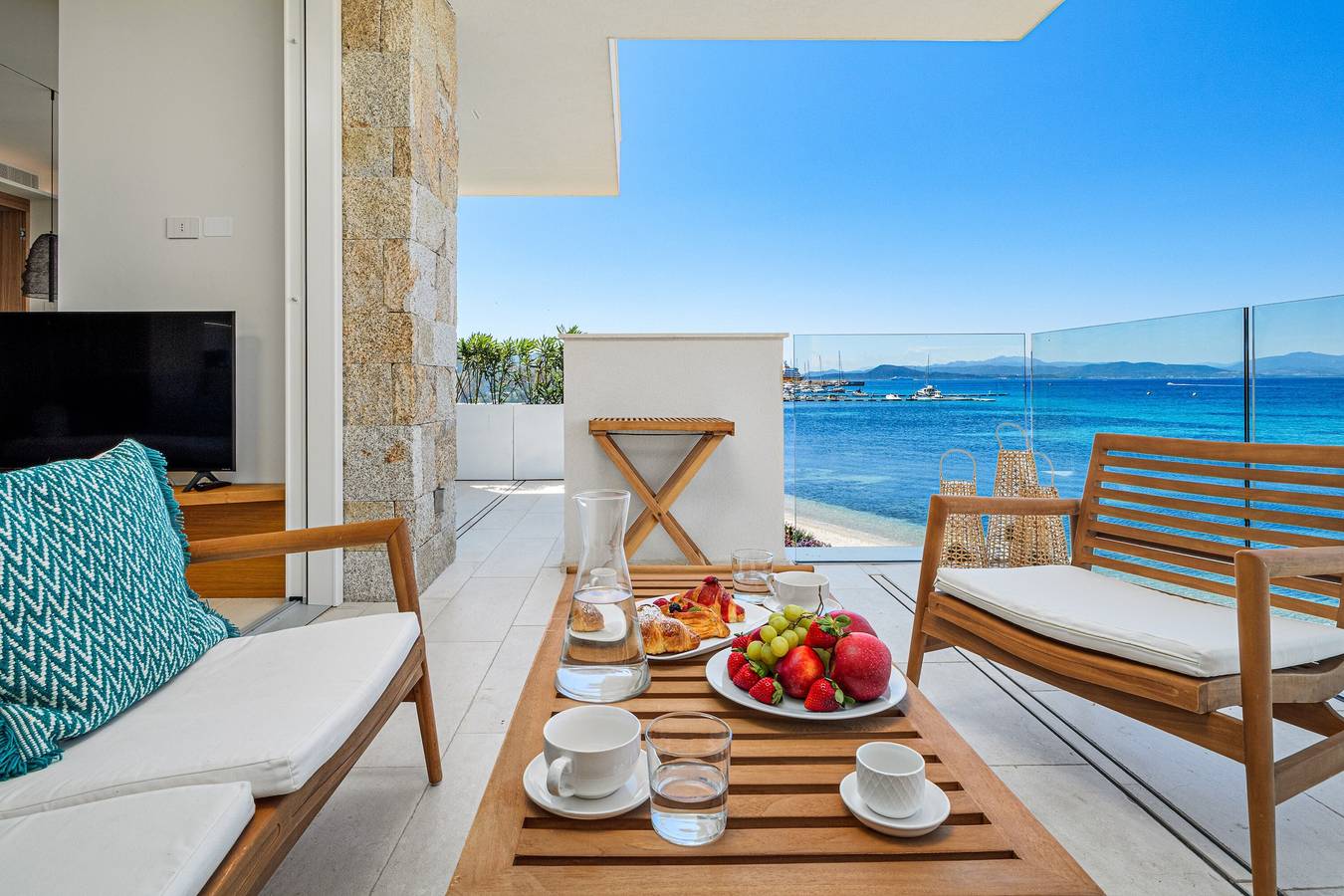 Apartamento entero, Apartamento 'Sos Arangiu - By and Service' con vistas al mar, Wi-Fi y aire acondicionado in Golfo Aranci, Costa Smeralda