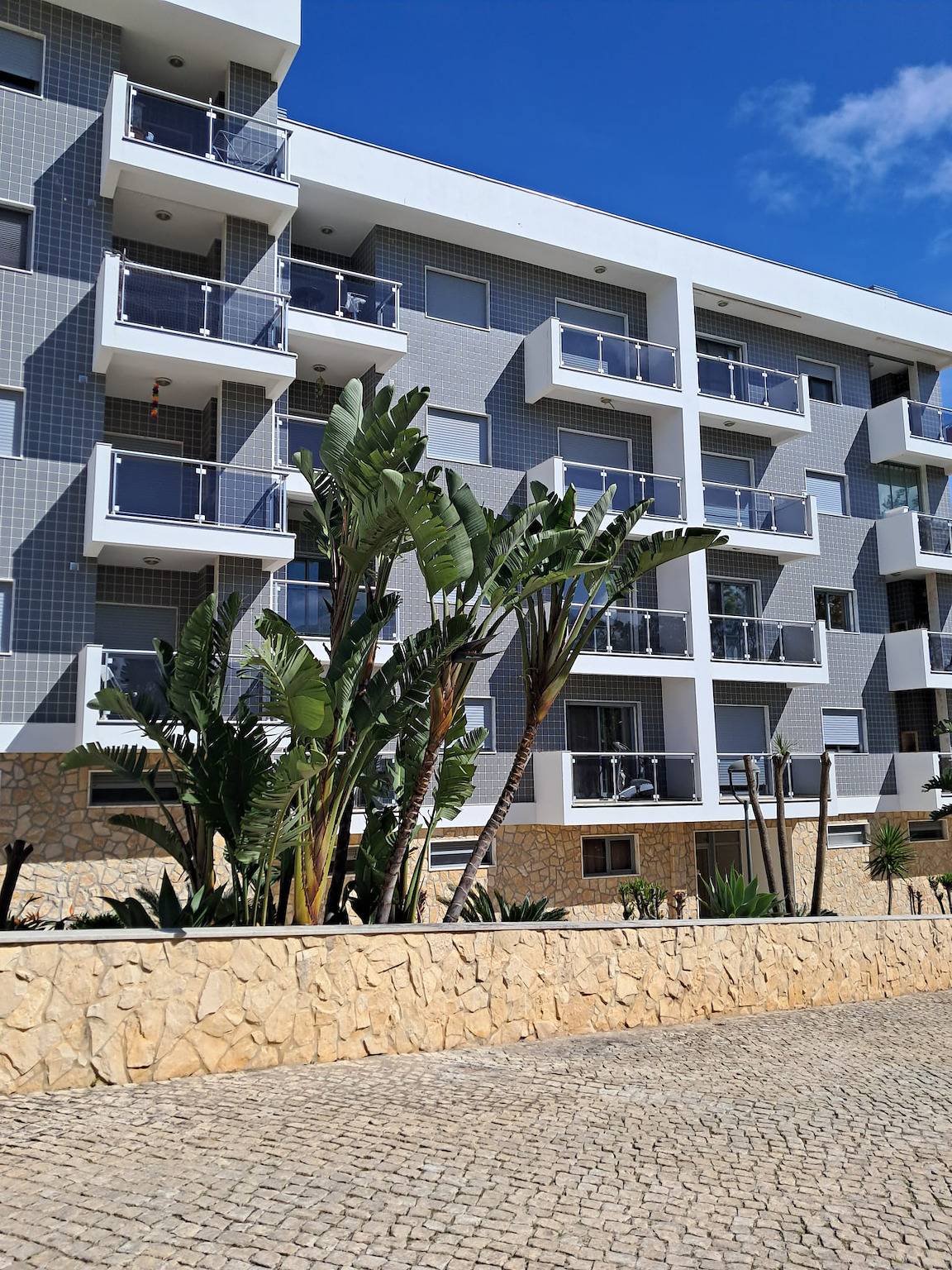 Appartement entier, Appartement de vacances pour 5 personnes avec piscine in Quarteira, District de Faro