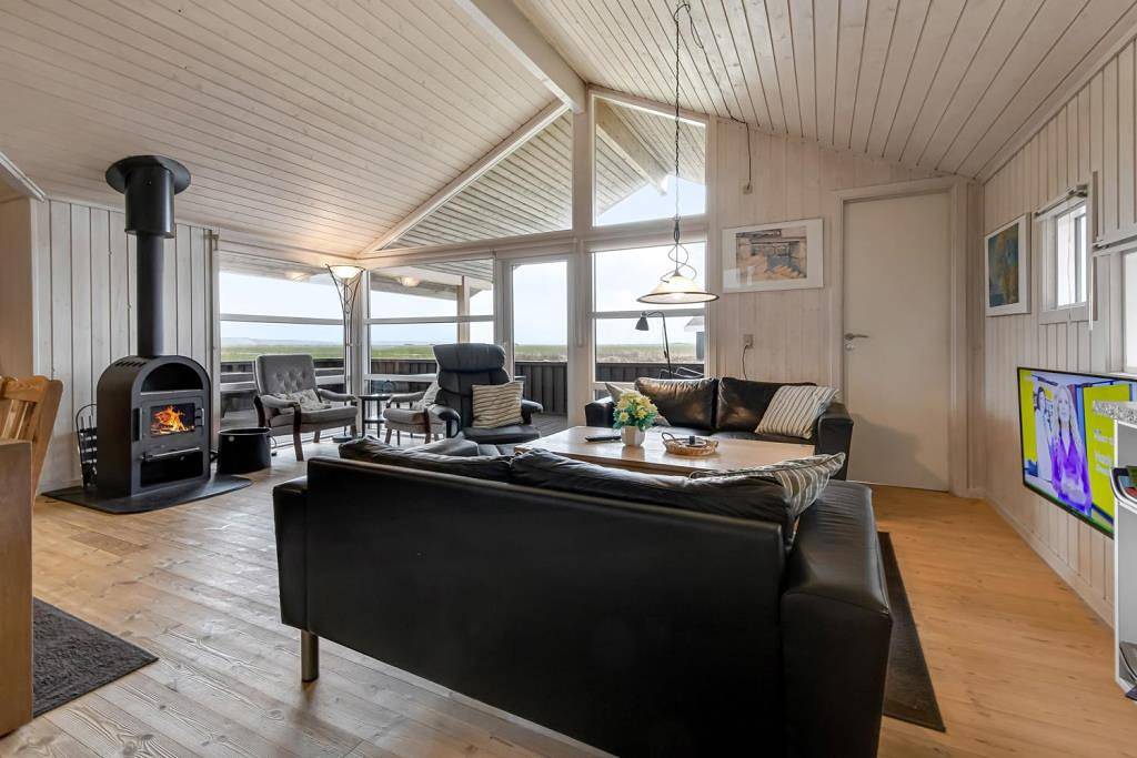 608 in Vejlby Klit, Lemvig Region