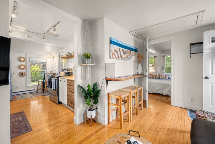 Vacation rental for 2 people, with balcony and garden in Massachusetts