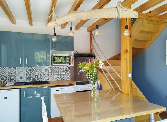 Gîte pour 4 personnes, avec jardin et terrasse à Trélévern - 2