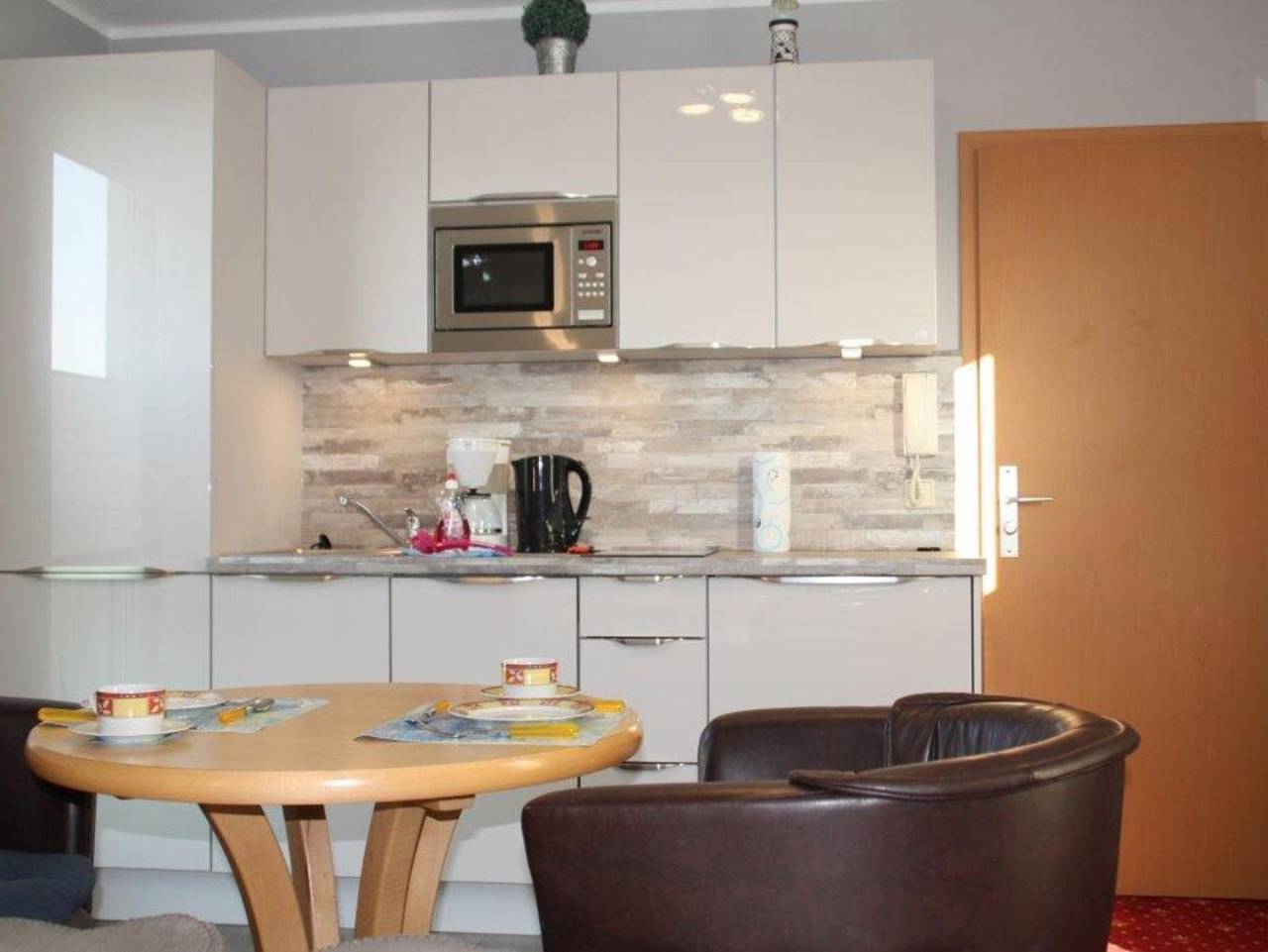 Ganze Ferienwohnung, Appartementanlage Yachthafenresidenz - 1- Raum- Appartement in Kühlungsborn, Mecklenburgische Ostseeküste