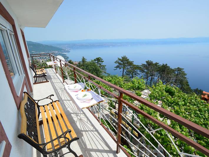 Ferienwohnung für 6 Personen, mit Terrasse und Garten sowie Ausblick in Opatija Riviera - 4