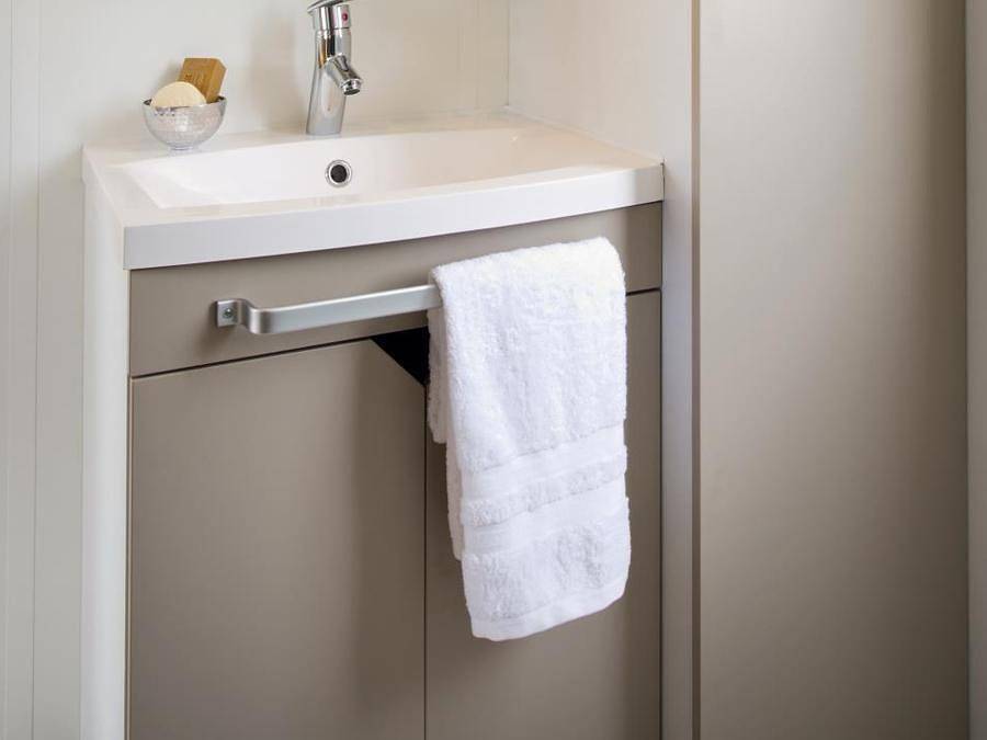 Camping La Chêneraie **** - Mobilhome 2 personnes - Cottage Le Cahita - climatisé - 1 chambre - D in Saint-Géry-Vers, Parc Naturel Régional des Causses du Quercy