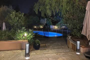 Villa pour 8 personnes, avec jardin dans Boulouris