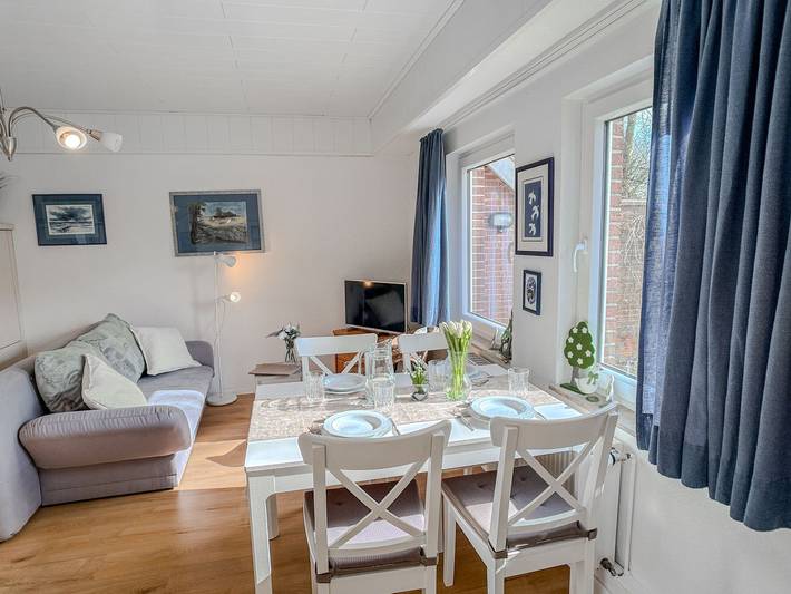 Ferienwohnung für 2 Personen, mit Terrasse und Garten in Neu Augustengroden