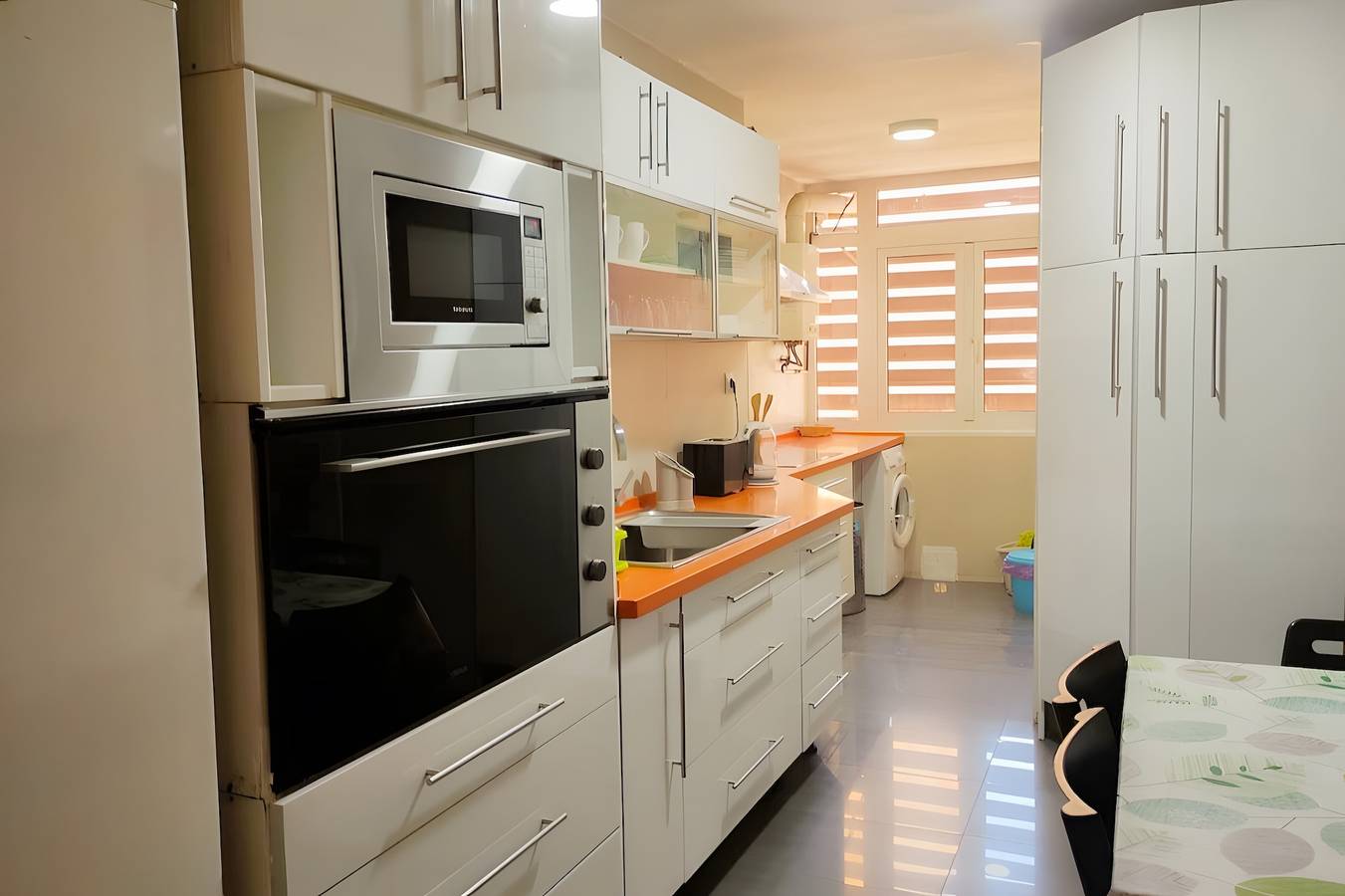 Appartement entier, Appartement « Confortable au centre » avec balcon, Wi-Fi et climatisation in Cruz de Humilladero, Malaga