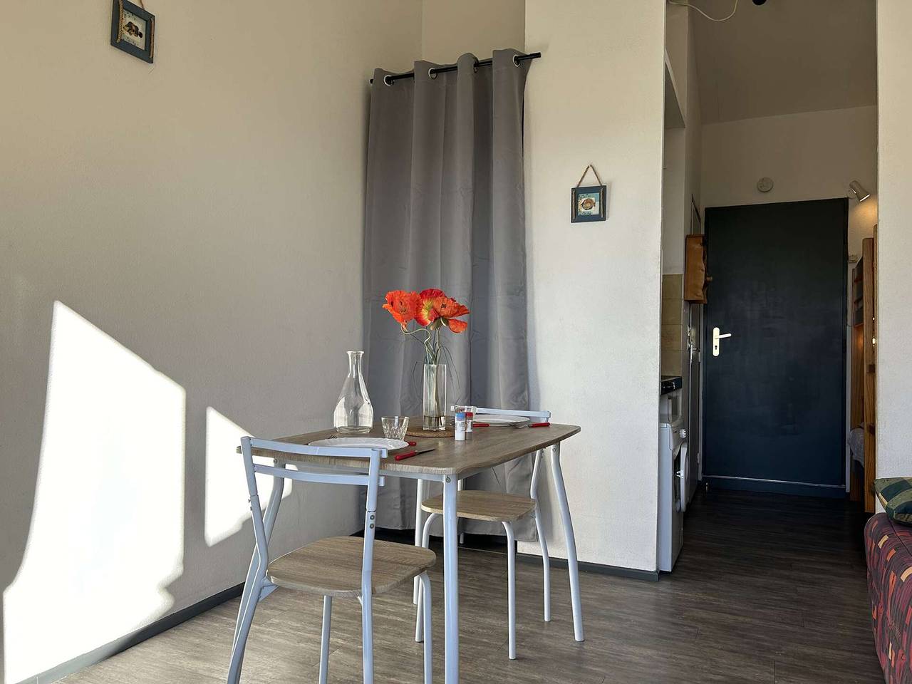 Appartement entier, Studio Cabine Vue Mer - 4 Pers, Balcon, Animaux Bienvenus in Saint Pierre la Mer, Fleury