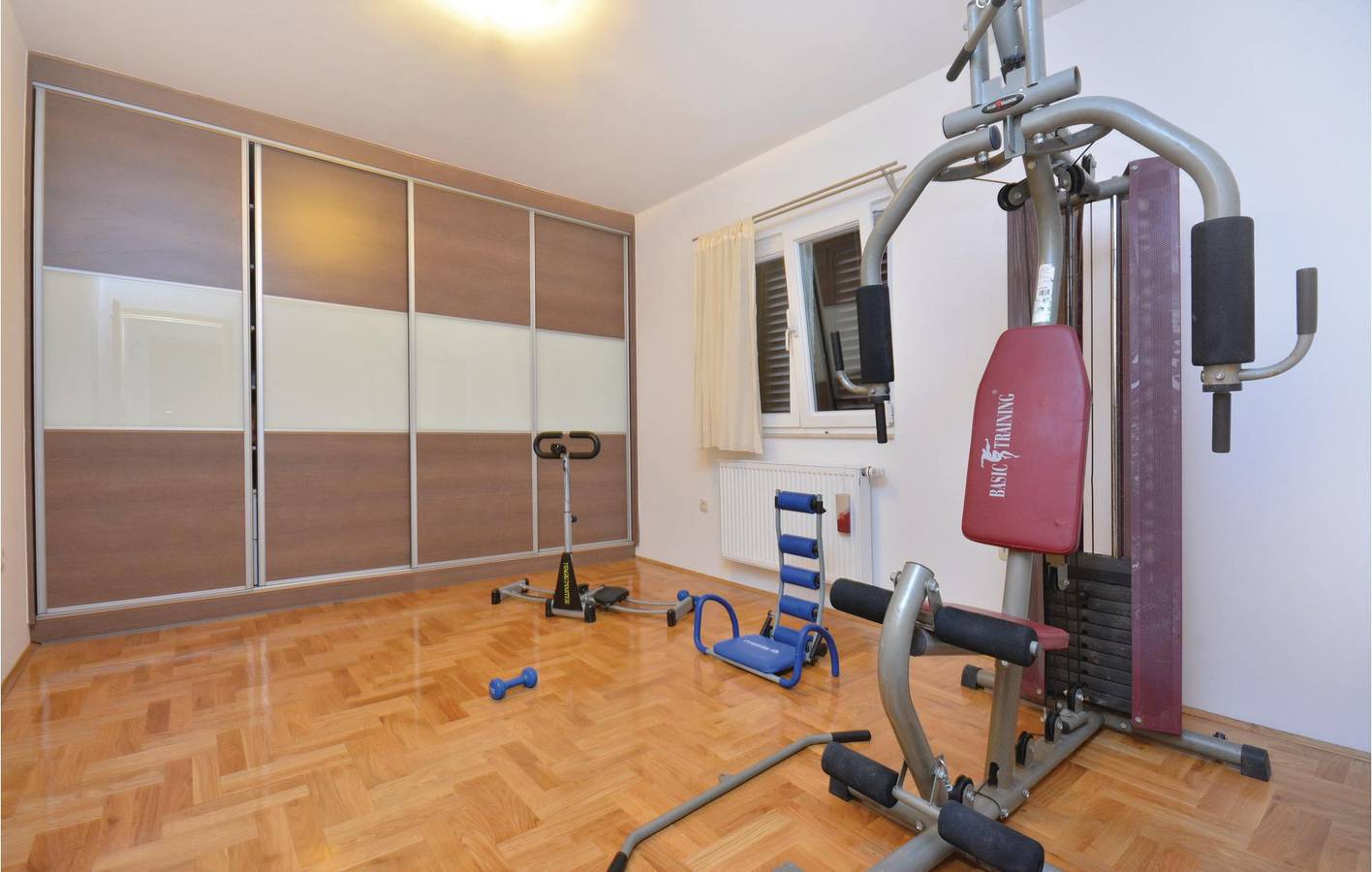 Ferienhaus für 16 Personen mit Terrasse in Kastel Novi, Kaštela