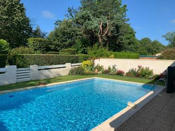 Chambre d’hôte pour 4 personnes, avec jardin et piscine à Léognan