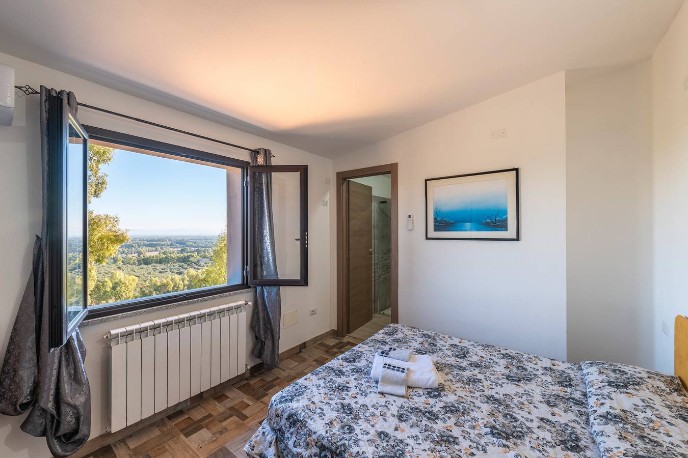 Camera 'Camera - Pisicinirgas' con Vista Montagna, Wi-Fi e Aria Condizionata in Villacidro, Medio Campidano