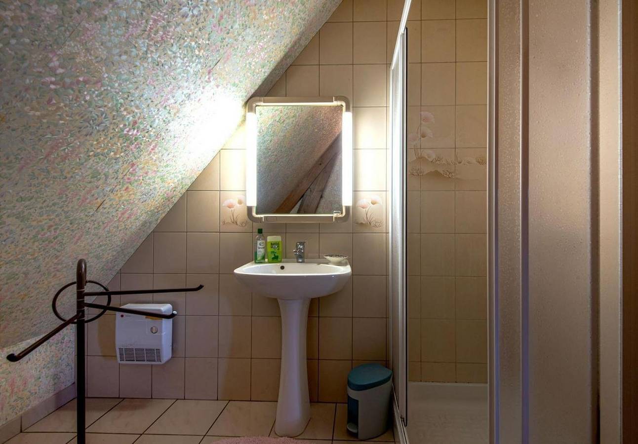 Chambres d'hôtes de la Grange Morambeau - Chambre 1 in Toulon-sur-Arroux, Région de Charolles