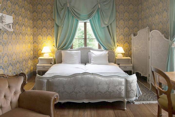 Chambre d’hôte pour 2 personnes, avec vue ainsi que jardin et terrasse