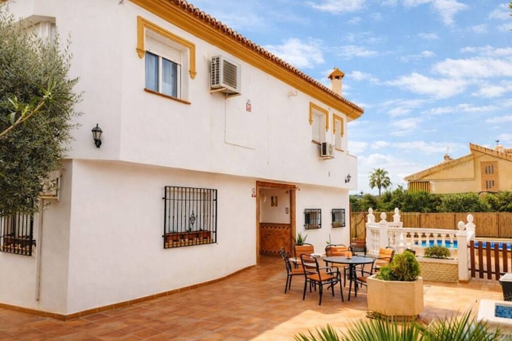 Ganze Wohnung, Komfortables Haus mit Klimaanlage - 10 Pers. in El Ventorrillo, Cúllar Vega