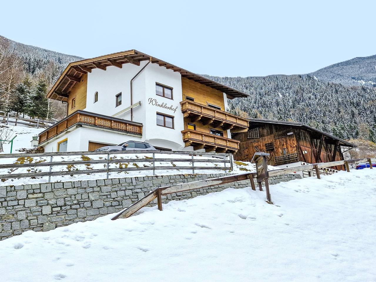 Entire apartment, Winklerhof - Bergblick in Hochoetz, Oetz