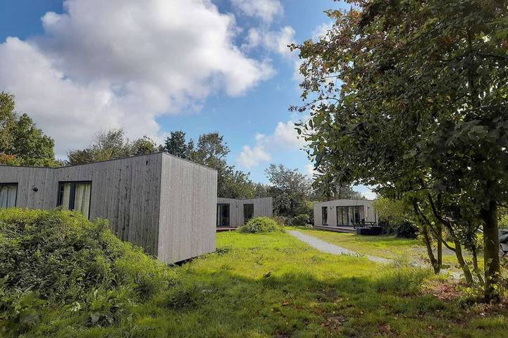Grose Ferienwohnung mit Pool und 5 minuten Fahrzeit zum Strand in Groede, Zeeuwse Kust