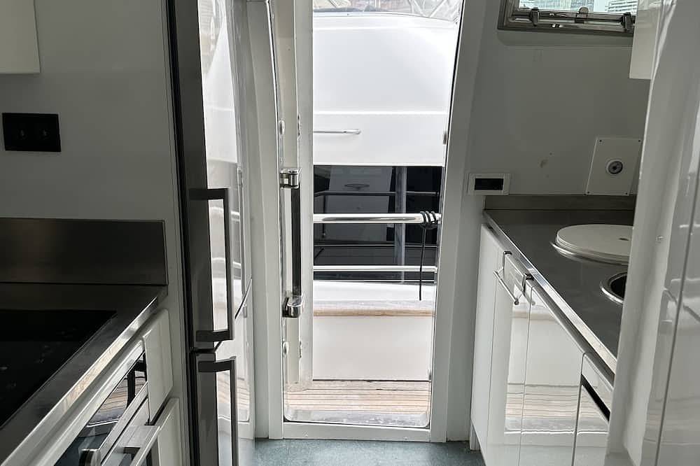 Yacht 20metros Yate de 20 Metros en Barcelona in Sant Adrià de Besòs, Barcelonès