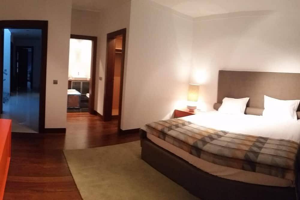 Mediterrane Villen in Caniço, Madeira